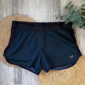🤎3 for $20!🤎 New Balance Women’s Shorts Black/Grey Size Medium